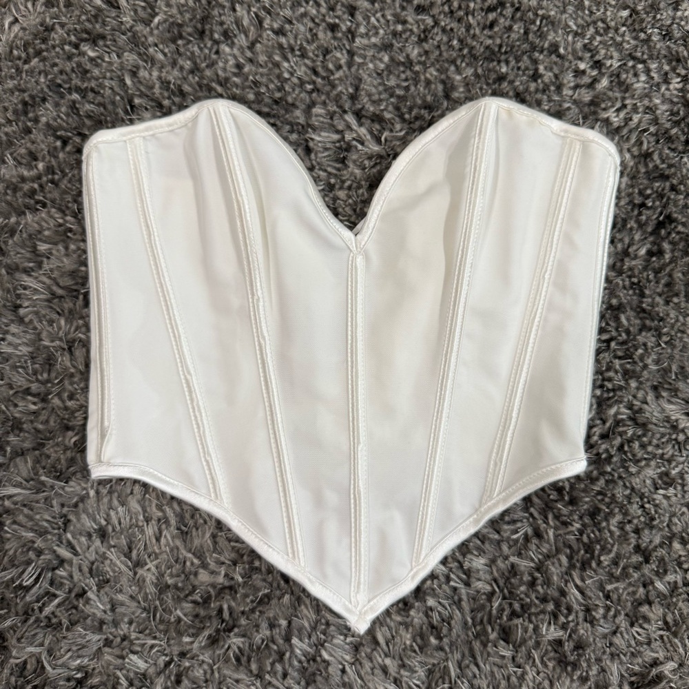 Sweetheart V Bottom Corset Top in White, Size S